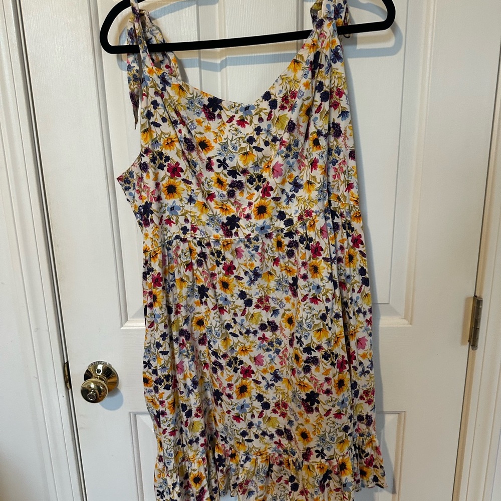 Old Navy Multicolor Floral Camisole